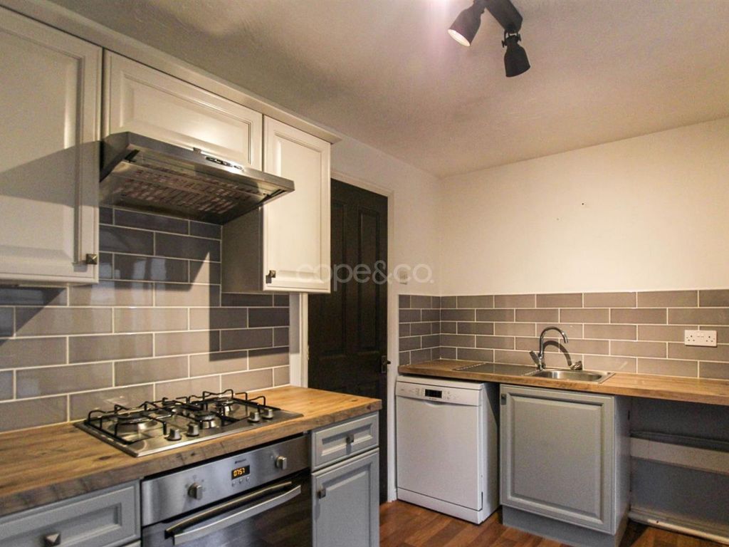 2 bed semi-detached house to rent in Fern Lea, Shirland, Alfreton, Derbyshire DE55, £825 pcm