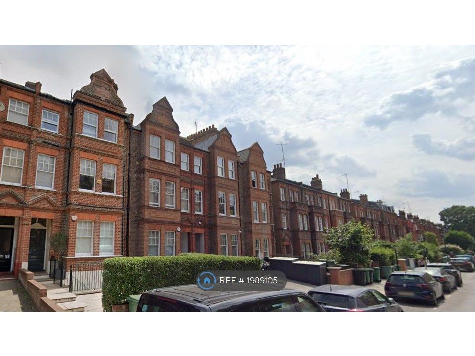 3 bed flat to rent in South Hampstead, London NW6, £3,600 pcm
