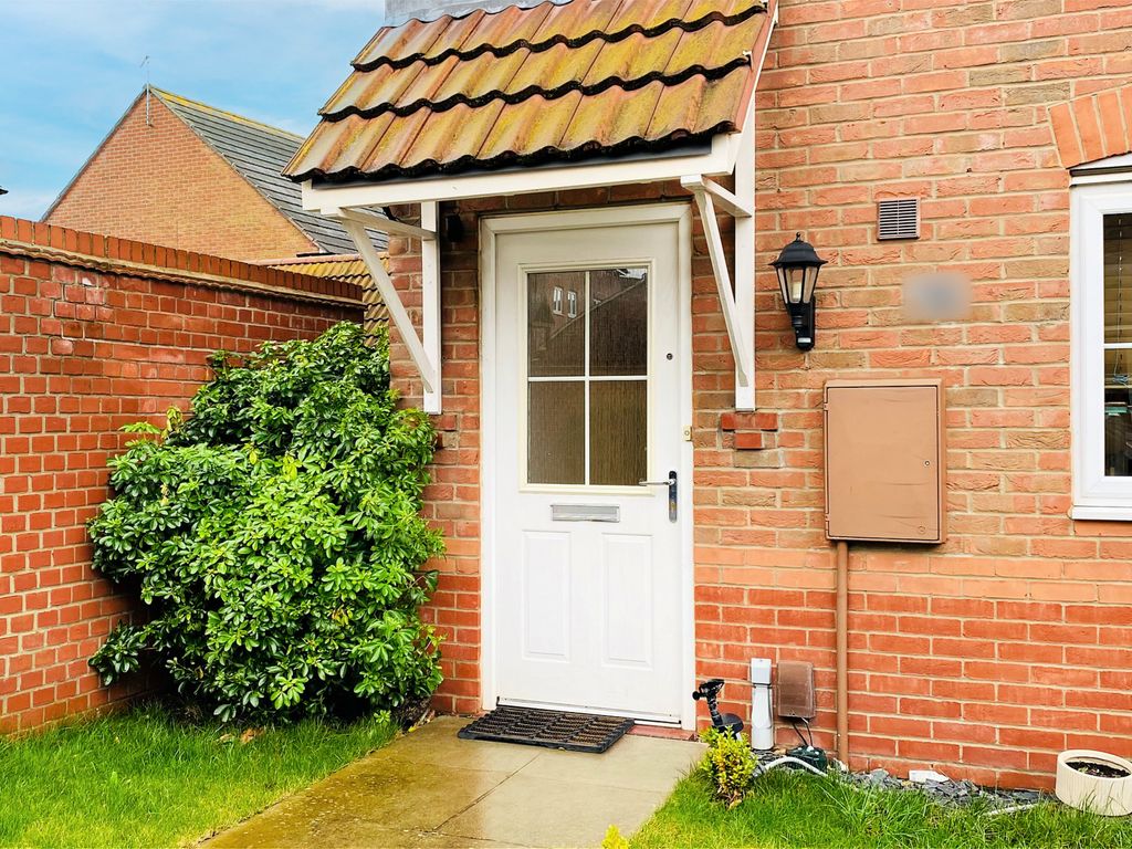 3 bed detached house for sale in May Drive, Glenfield LE3, £360,000