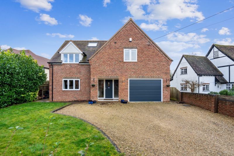 6 bed detached house for sale in The Avenue, Worminghall, Buckinghamshire HP18, £1,150,000