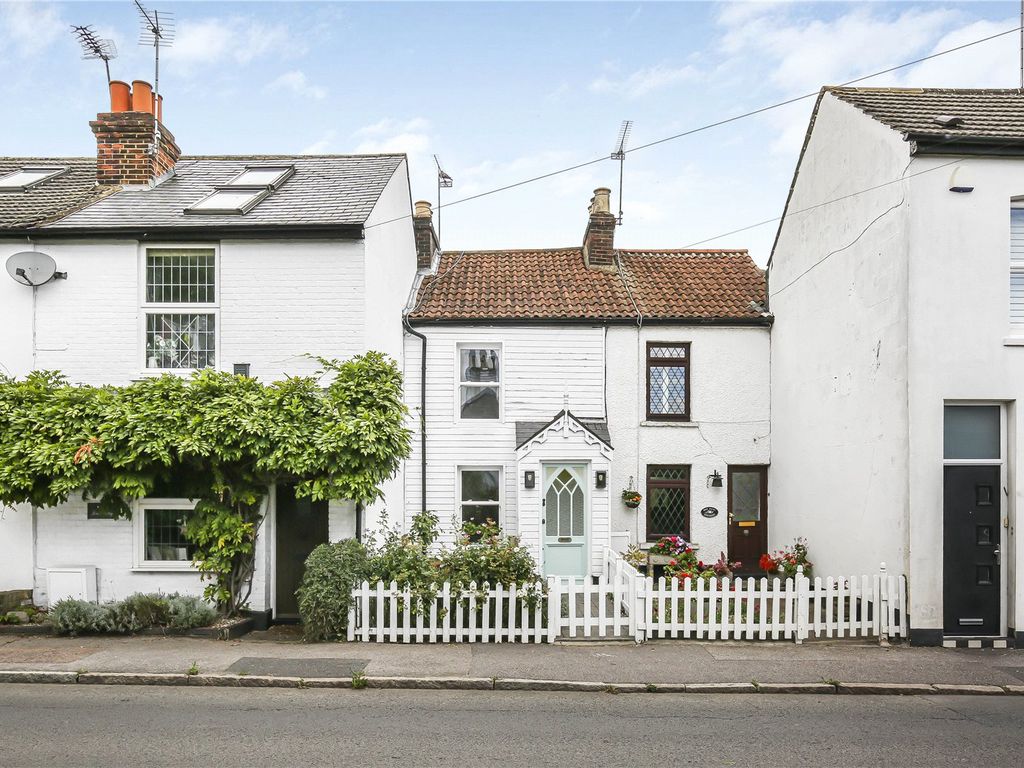 2 bed terraced house for sale in Jones Cottages, Barnet Road, Barnet EN5, £425,000