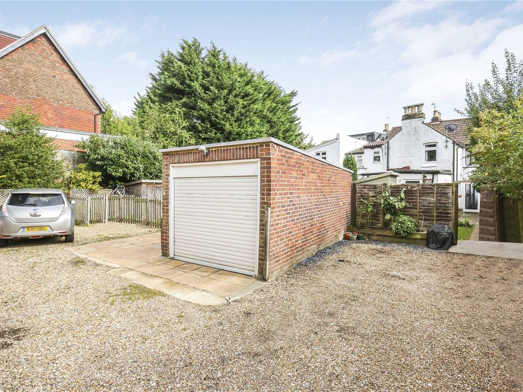 2 bed terraced house for sale in Jones Cottages, Barnet Road, Barnet EN5, £425,000