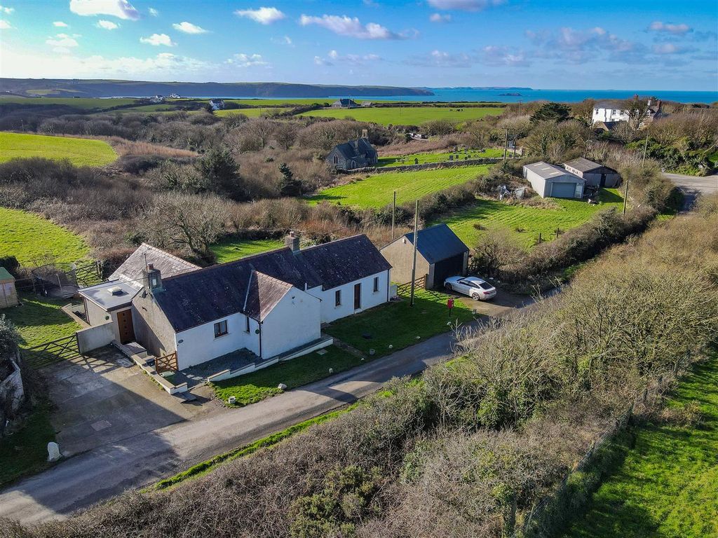 3 bed bungalow for sale in Broad Haven, Haverfordwest SA62, £600,000