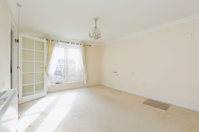 1 bed flat for sale in Pegasus Court (Acton), Acton W3, £175,000
