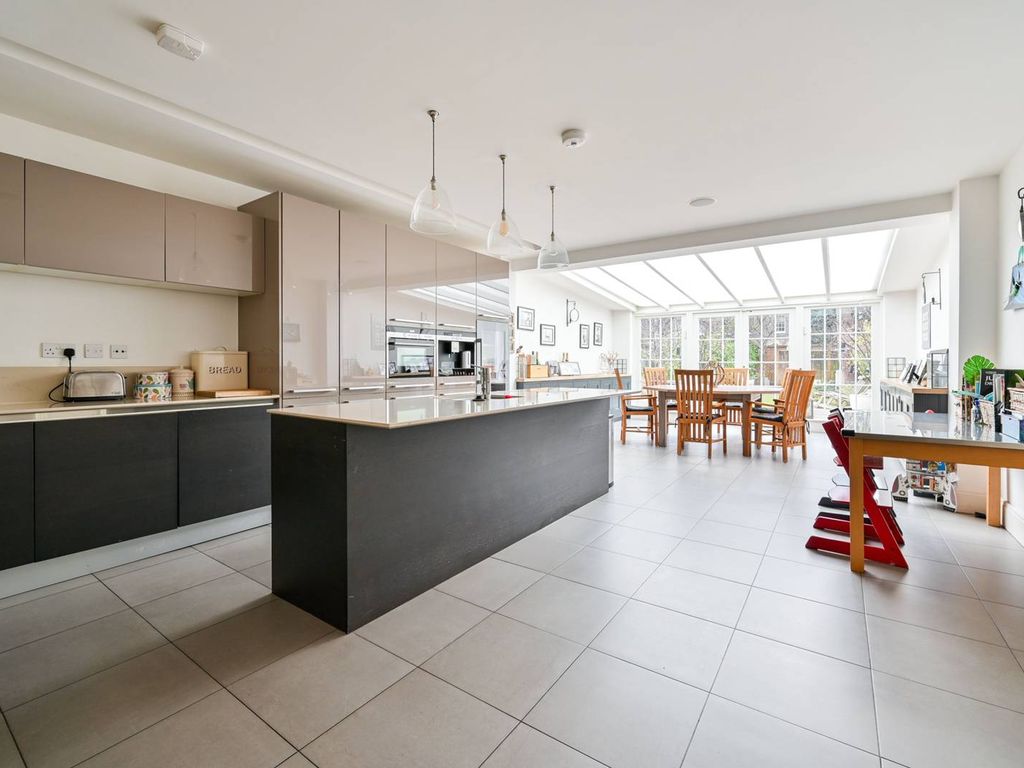 5 bed property for sale in Camberwell Grove, Camberwell, London SE5, £2,325,000
