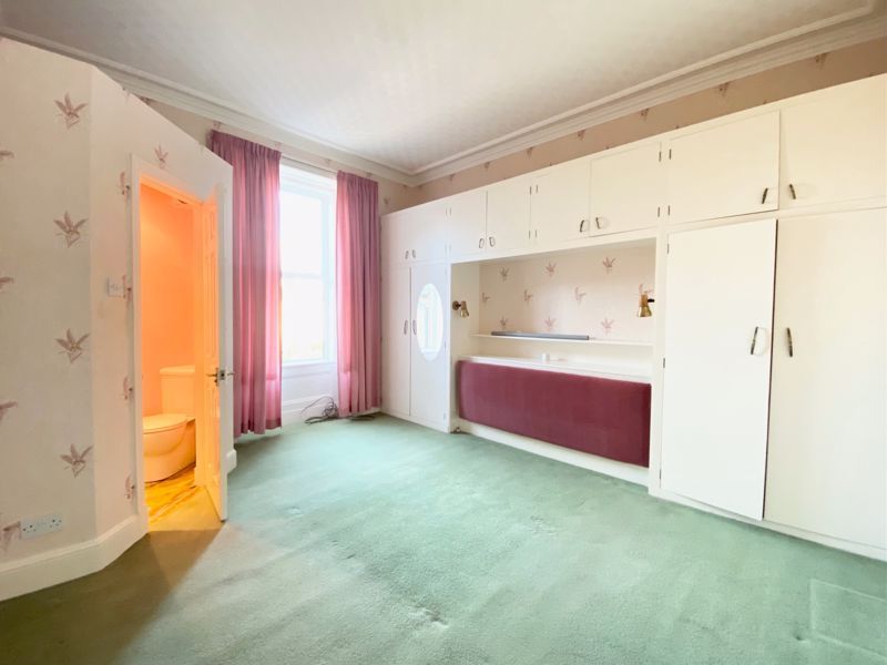 5 bed property for sale in Bellevue Road, Ayr KA7, £225,000