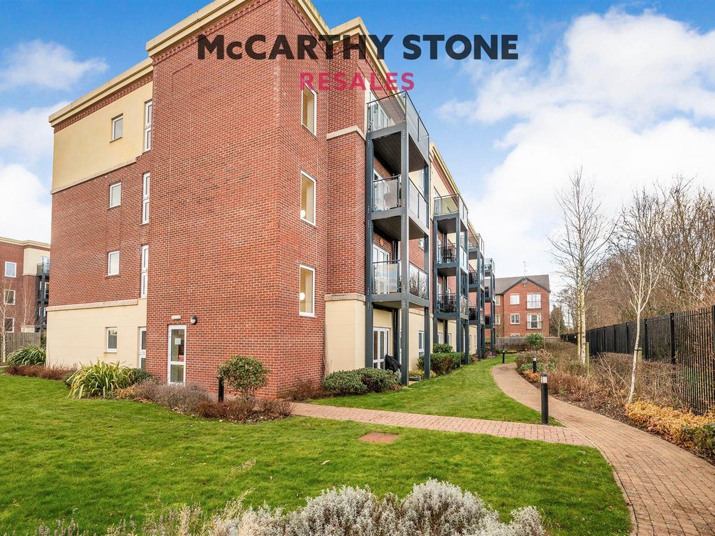 1 bed flat for sale in Bilberry Place, Recreation Road, Bromsgrove B61, £220,000