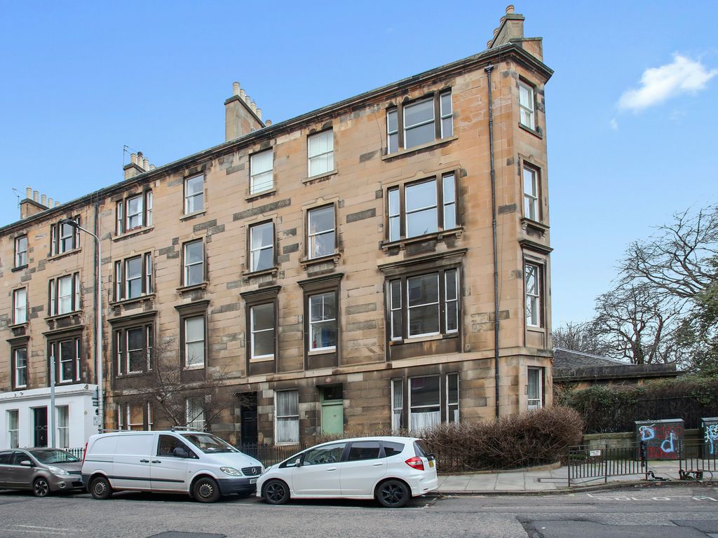 3 bed flat for sale in 58 1F2, Henderson Row, Stockbridge, Edinburgh EH3, £400,000