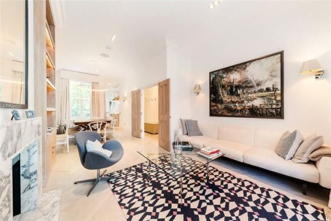 2 bed flat for sale in Laker Court, Harbour Way E14, £920,000