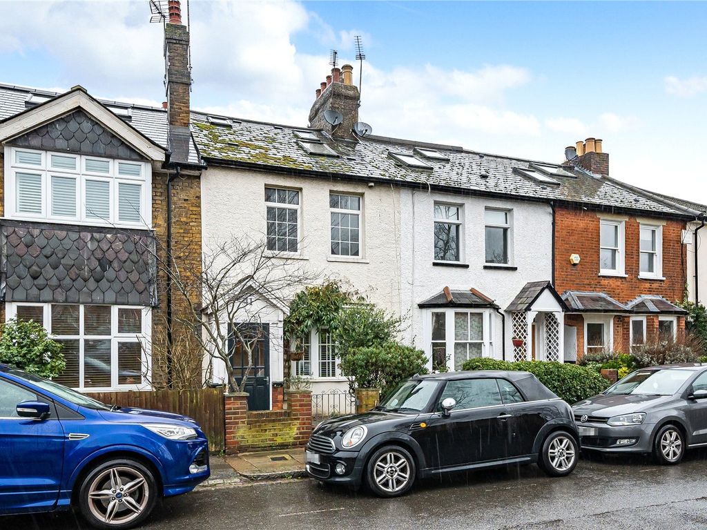 4 bed terraced house for sale in Alston Road, Barnet EN5, £700,000