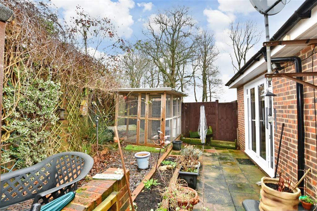 1 bed terraced bungalow for sale in Clandon Road, Lords Wood, Chatham, Kent ME5, £250,000