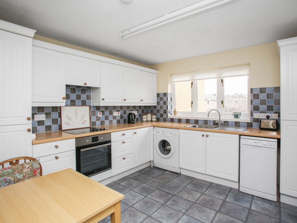 3 bed flat for sale in 44 (Flat 4), Learmonth Avenue, Comely Bank, Edinburgh EH4, £340,000
