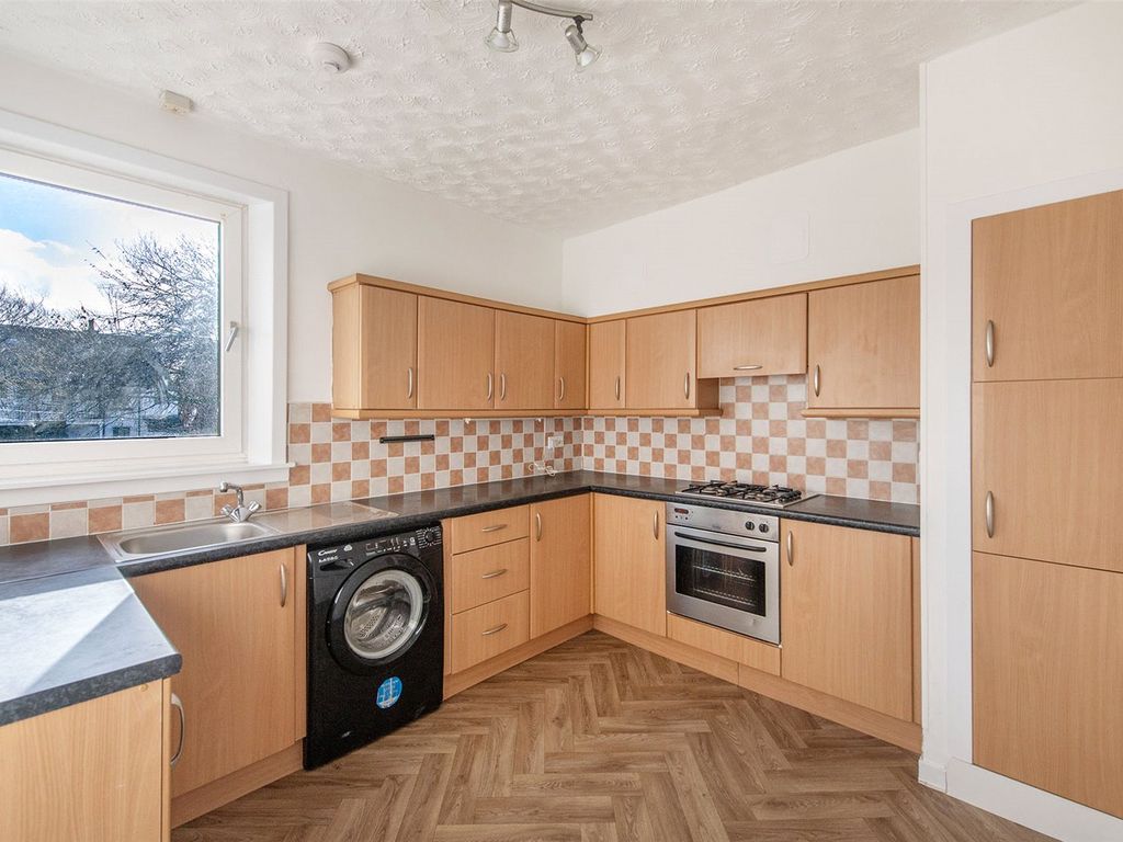 2 bed flat for sale in Garvally Crescent, Alloa FK10, £88,995