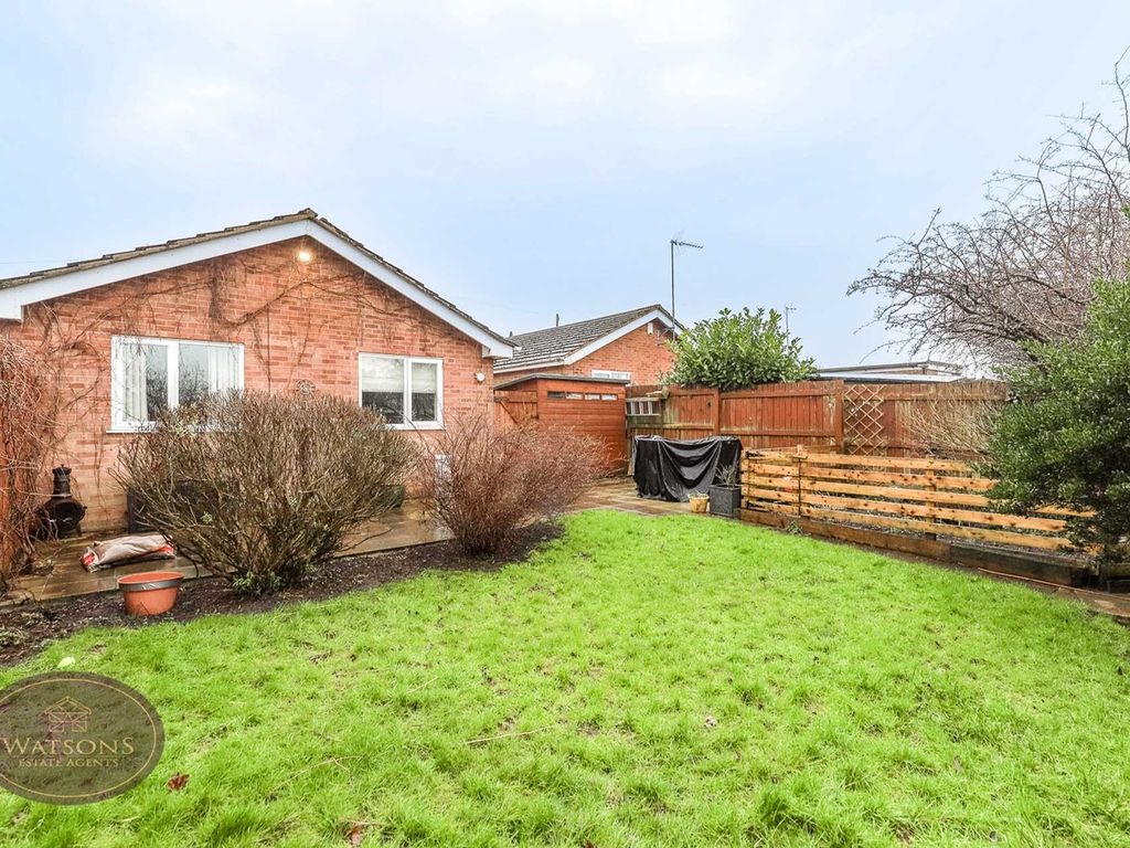 3 bed bungalow for sale in Barlow Drive North, Awsworth, Nottingham NG16, £230,000