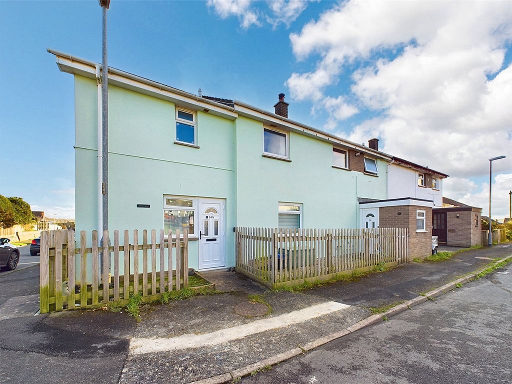4 bed end terrace house for sale in Treleven Road, Bude EX23, £385,000