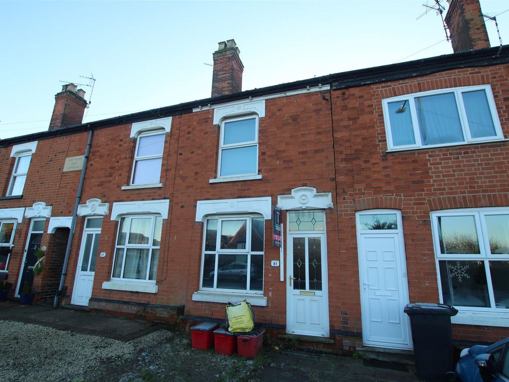 2 bed terraced house to rent in Derby Road, Kegworth, Derby DE74, £825 pcm