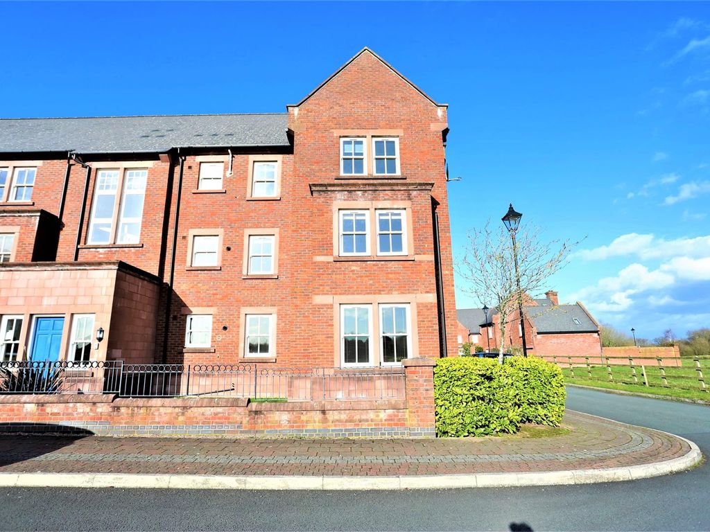 2 bed flat for sale in Stansfield Drive, Grappenhall, Warrington WA4, £185,000