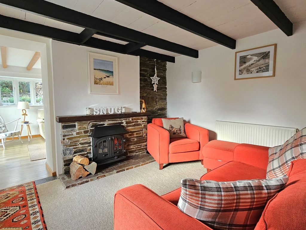 3 bed detached house for sale in Tower Hill, Egloshayle, Wadebridge PL27, £425,000