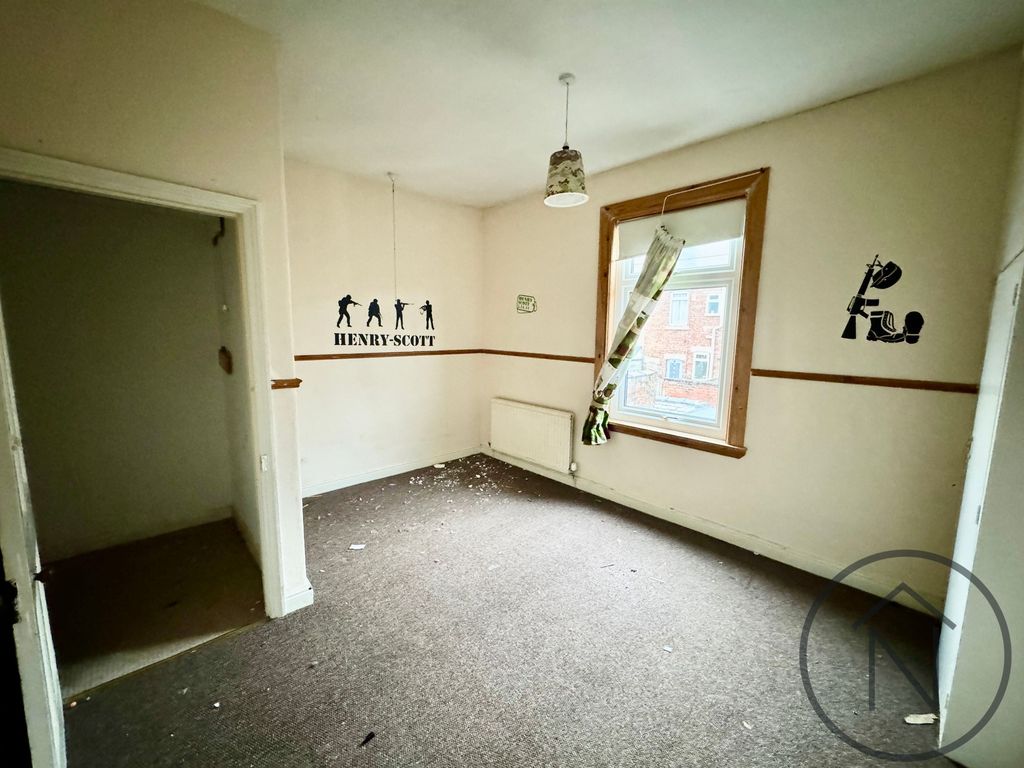 2 bed terraced house for sale in Bartlett Street, Darlington DL3, £72,500