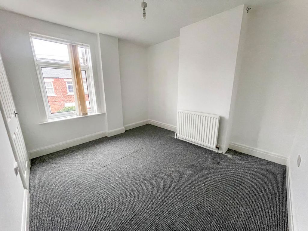 2 bed terraced house to rent in Shrewsbury Street, Seaham SR7, £650 pcm