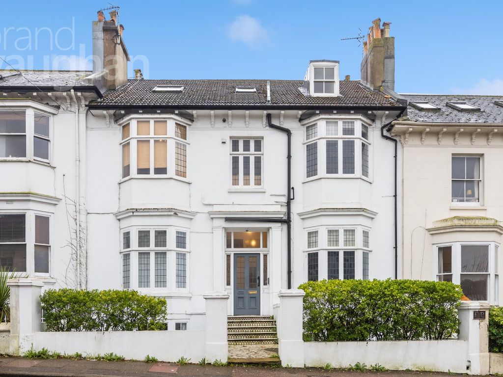 2 bed flat for sale in Buckingham Place, Brighton, East Sussex BN1, £315,000