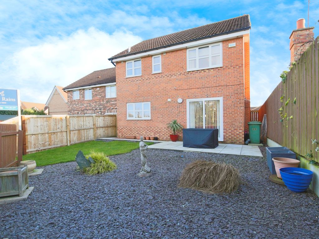 3 bed detached house for sale in Greenhills, Byers Green, Spennymoor, Durham DL16, £215,000