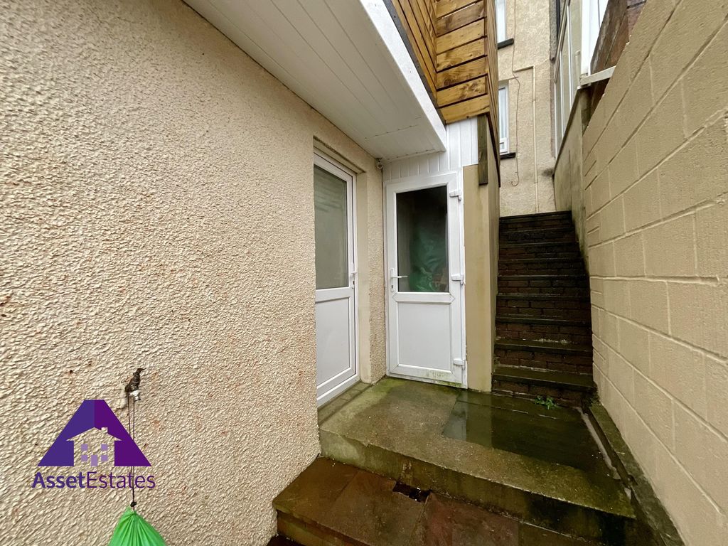 2 bed terraced house for sale in Evelyn Street, Abertillery NP13, £140,000