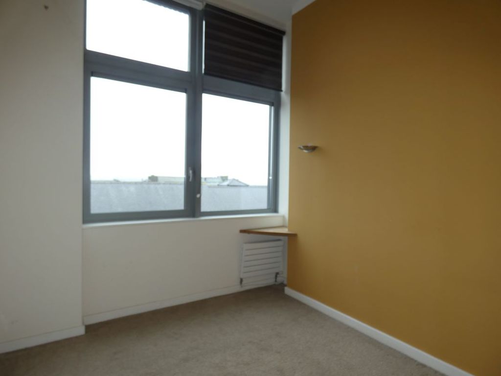 2 bed flat for sale in Apartment 413 Centralofts, Newcastle Upon Tyne, Tyne And Wear NE1, £95,000