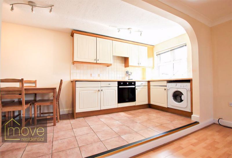 2 bed flat for sale in The Spinnakers, Aigburth, Liverpool L19, £160,000