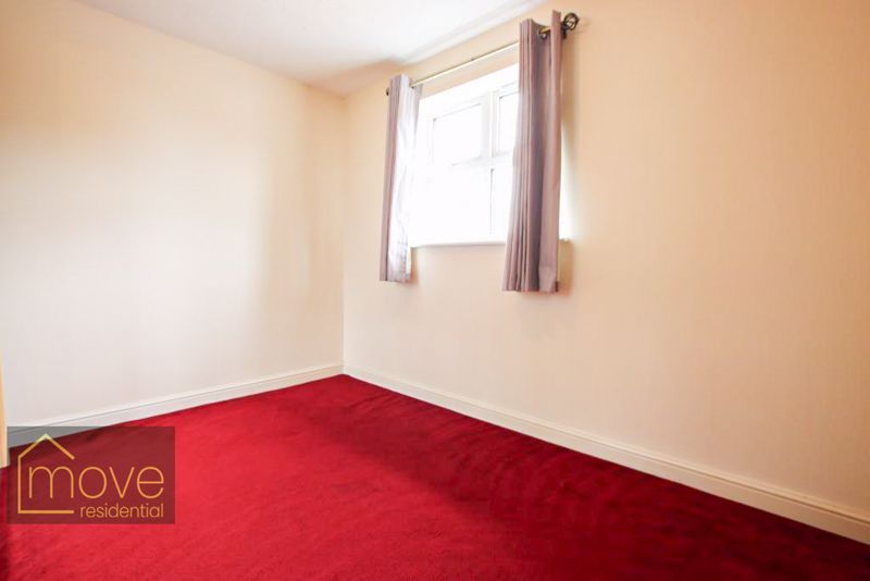 2 bed flat for sale in The Spinnakers, Aigburth, Liverpool L19, £160,000