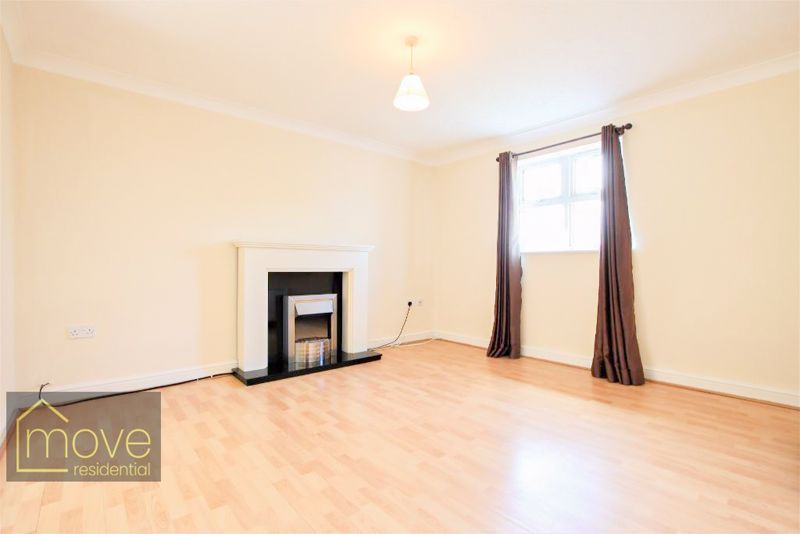 2 bed flat for sale in The Spinnakers, Aigburth, Liverpool L19, £160,000