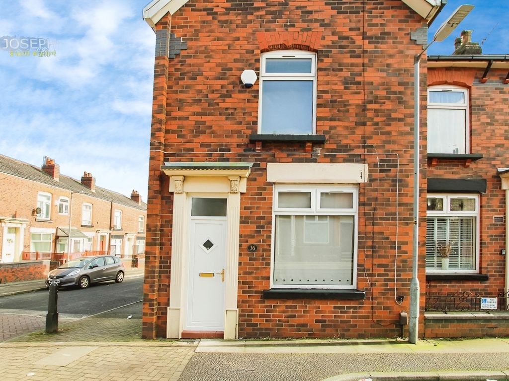 2 bed end terrace house to rent in Beatrice Road, Bolton BL1, £800 pcm