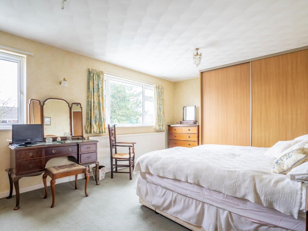 4 bed detached house for sale in Millfield Lane, Nether Poppleton, York YO26, £500,000