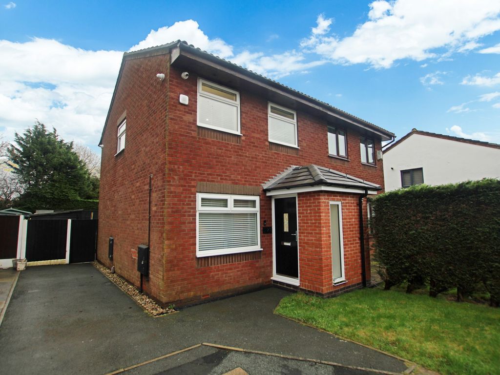 2 bed semi-detached house for sale in Redstock Close, Westhoughton BL5, £210,000