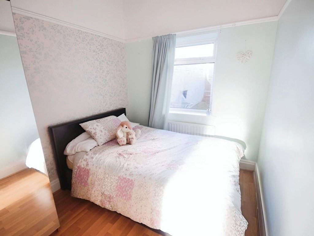 2 bed flat for sale in Morpeth Avenue, South Shields NE34, £110,000