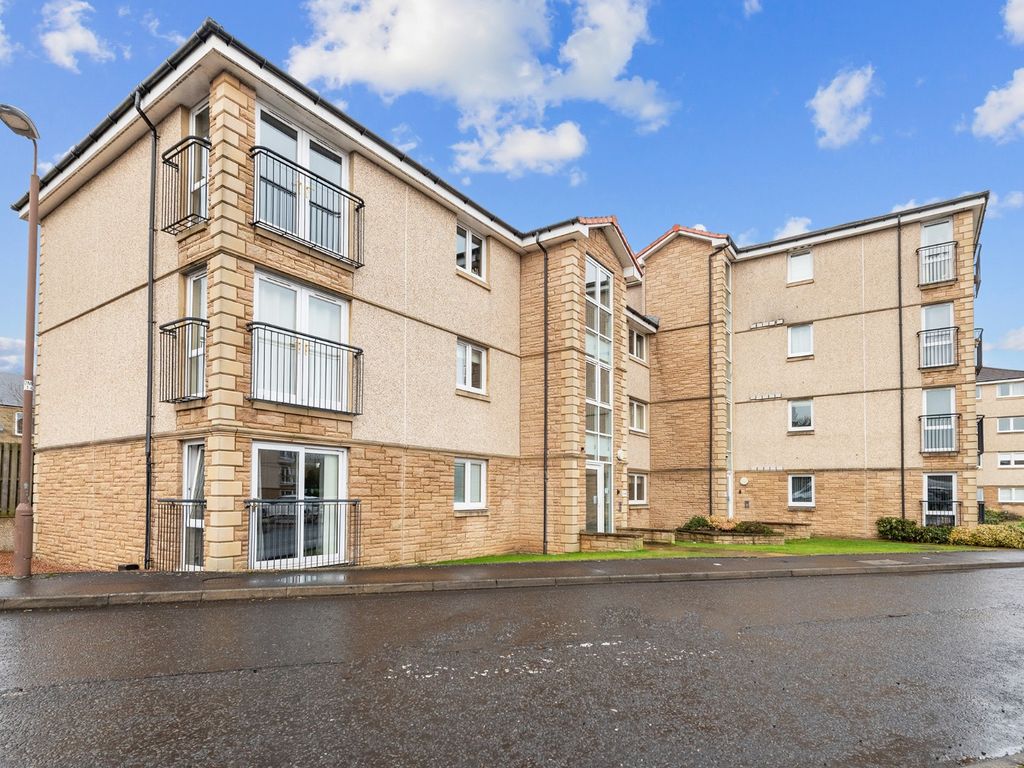 2 bed flat for sale in Newlands Court, Bathgate EH48, £124,000