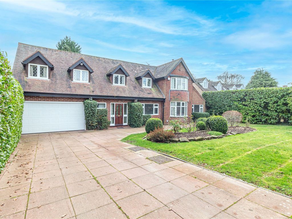 5 bed detached house for sale in Bittell Road, Barnt Green, Birmingham B45, £900,000