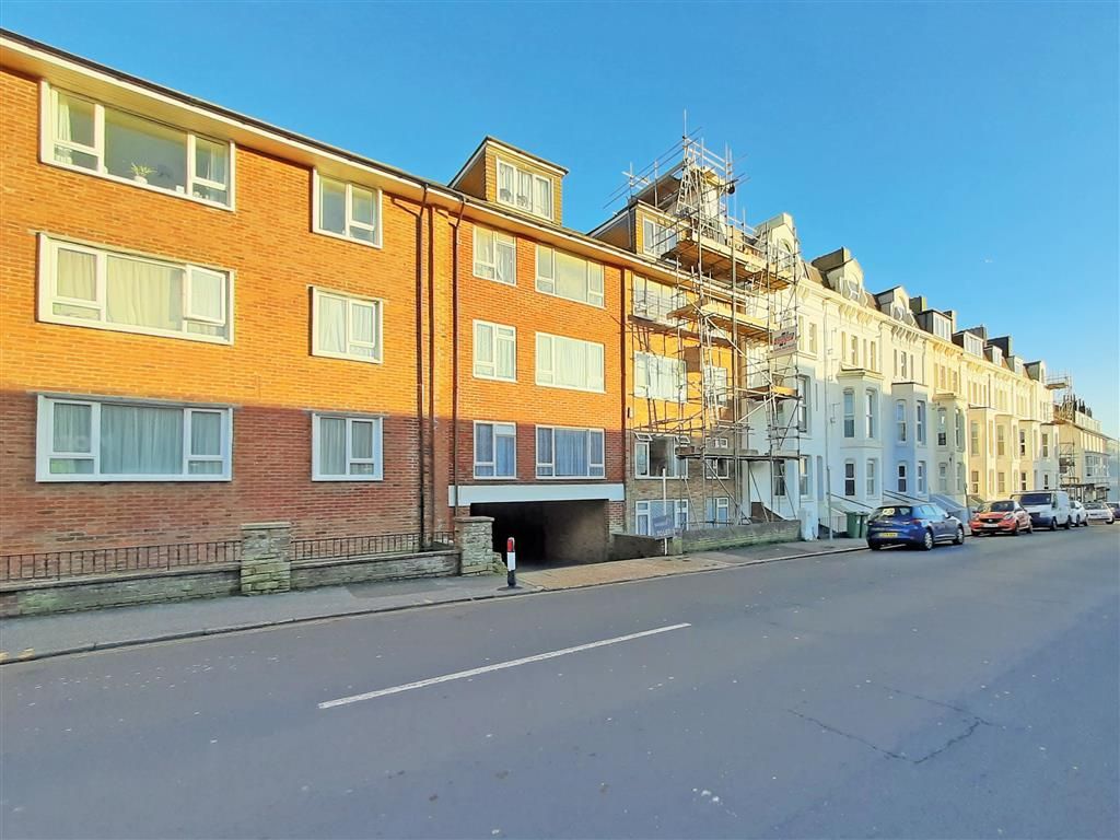1 bed flat for sale in Pelham Place, Pelham Road, Seaford BN25, £70,000