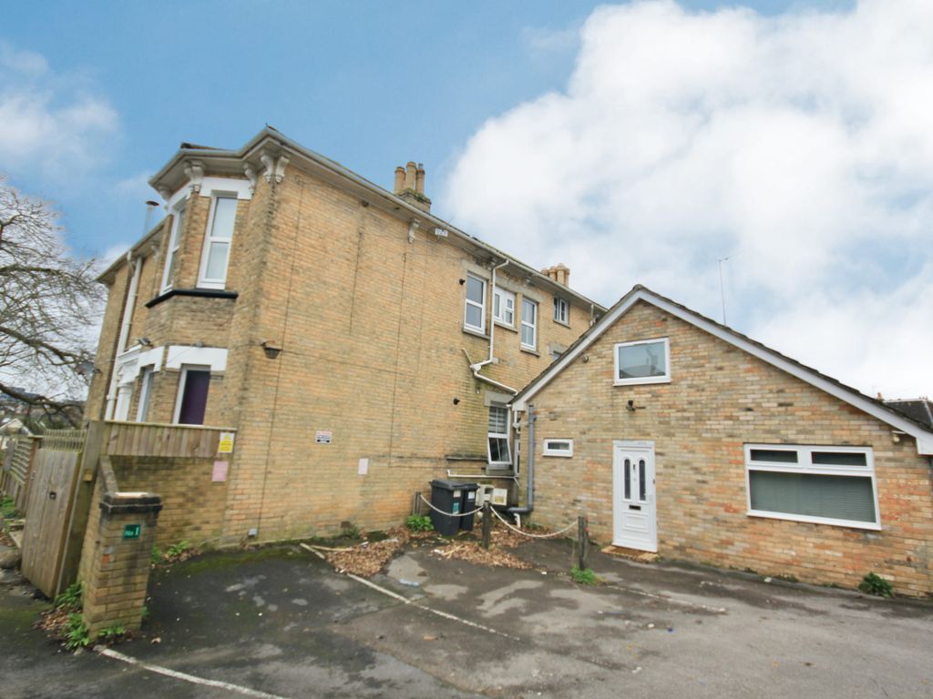 2 bed flat for sale in Southcote Road, Bournemouth BH1, £199,950