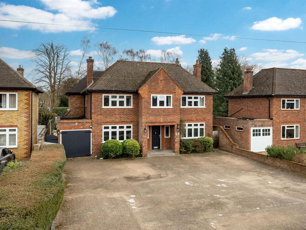 4 bed property for sale in Copthorne Road, Croxley Green, Rickmansworth WD3, £1,500,000