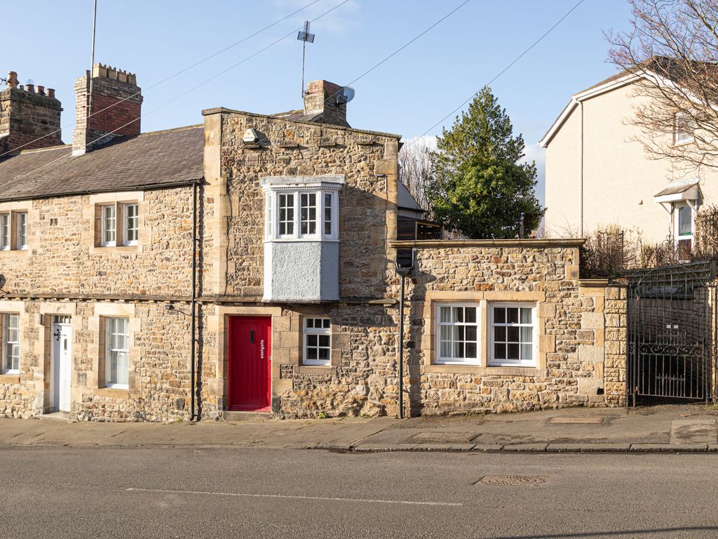 2 bed cottage for sale in Eastgate, Princes Street, Corbridge, Northumberland NE45, £285,000