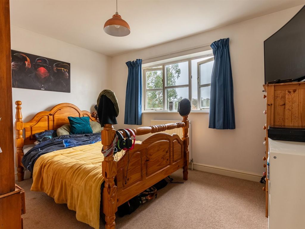 5 bed detached house for sale in Scumbrum Lane, High Littleton, Bristol BS39, £525,000