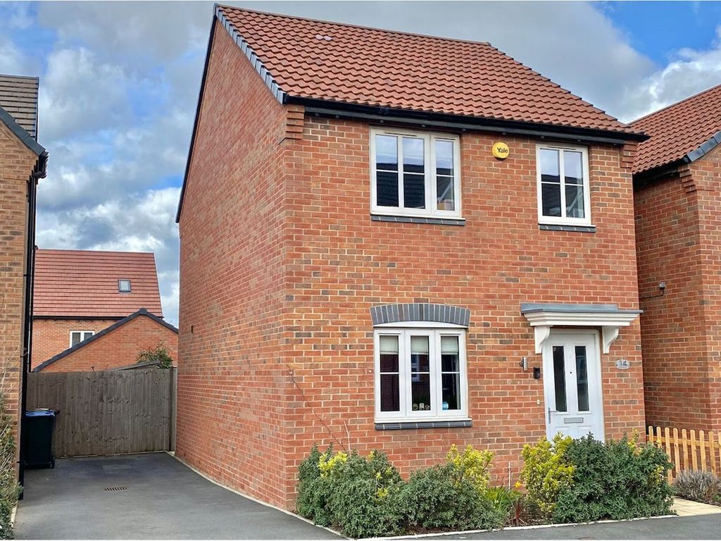 3 bed detached house for sale in Derbyshire Way, Coventry CV2, £285,000
