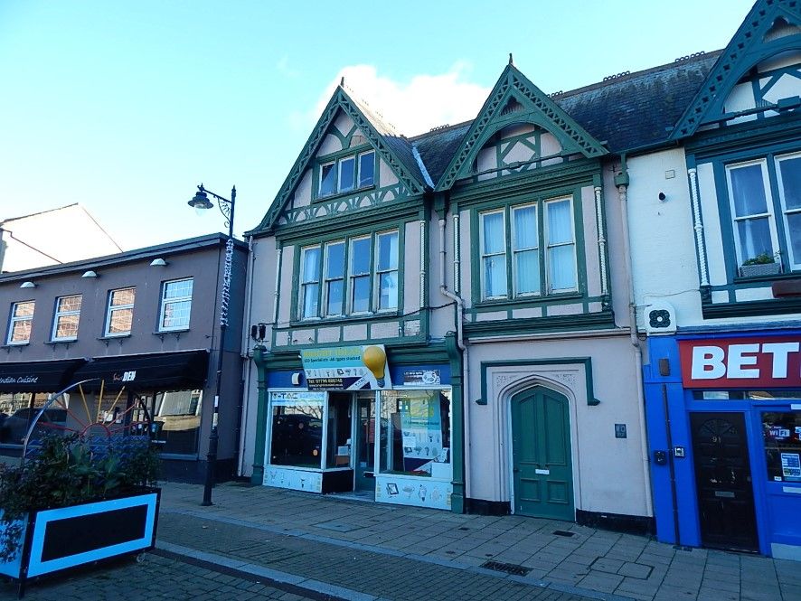Retail premises for sale in 90 & 90A High Street, Lowestoft, Suffolk NR32, £120,000