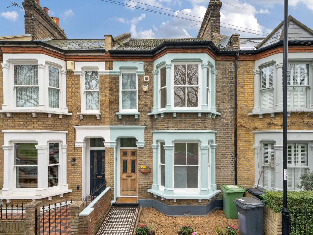 4 bed property for sale in Scawen Road, Deptford Park SE8, £850,000