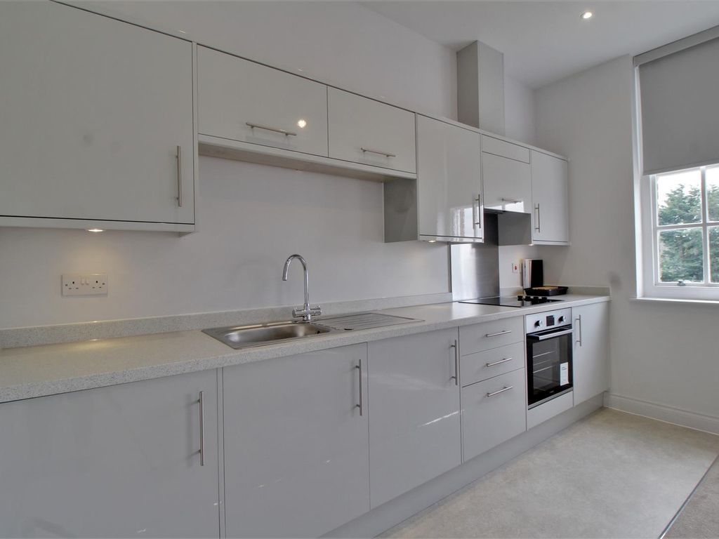 1 bed flat to rent in Colebridge House, Longlevens, Gloucester GL2, £795 pcm
