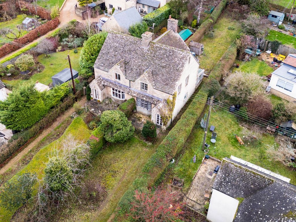 3 bed semi-detached house for sale in Evesham Road, Stow On The Wold GL54, £600,000