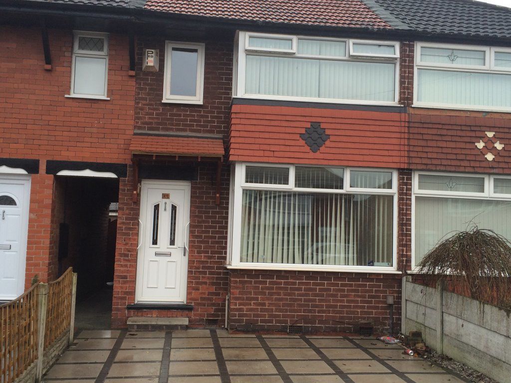 3 bed town house to rent in Batey Avenue, Rainhill, Prescot L35, £850 pcm