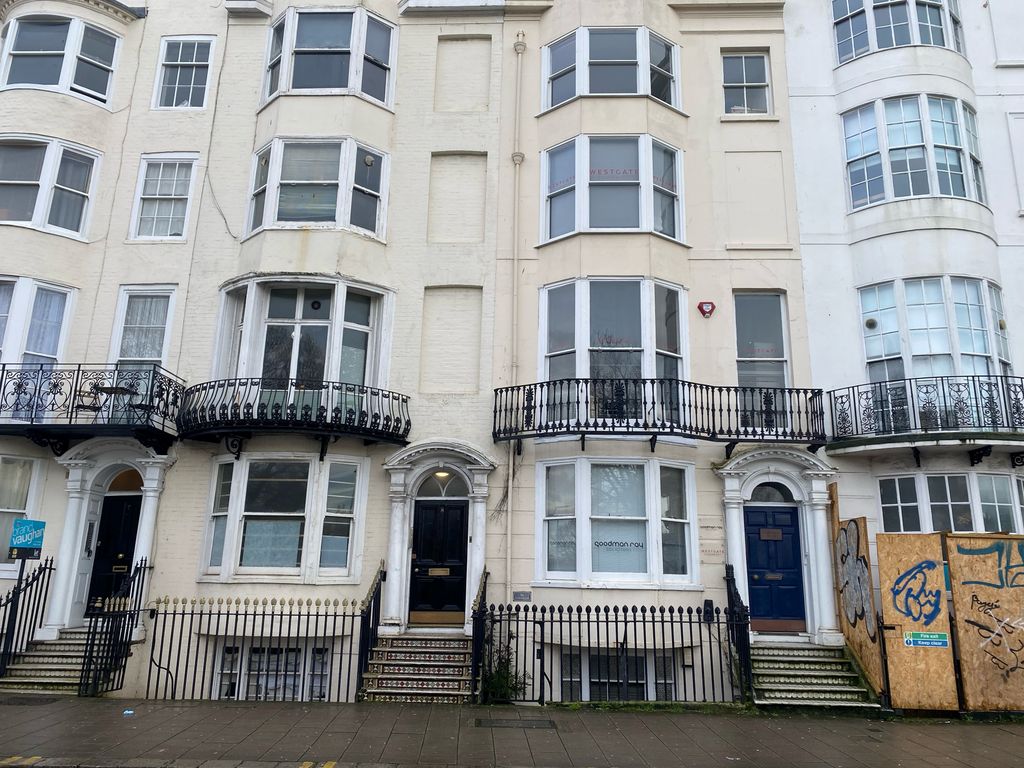 Office to let in Pavilion Parade, Brighton BN2, £12,000 pa
