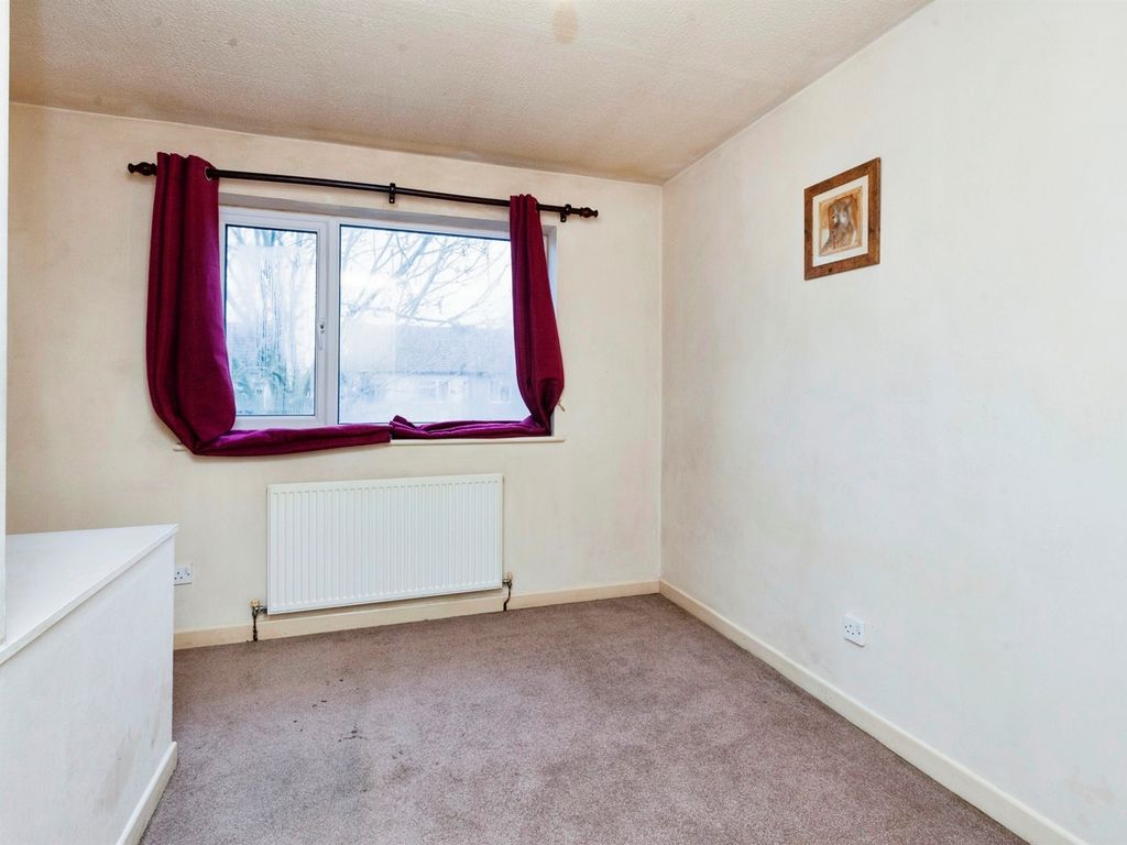 1 bed terraced house for sale in Redwood Gardens, Godolphin Road, Slough SL1, £220,000
